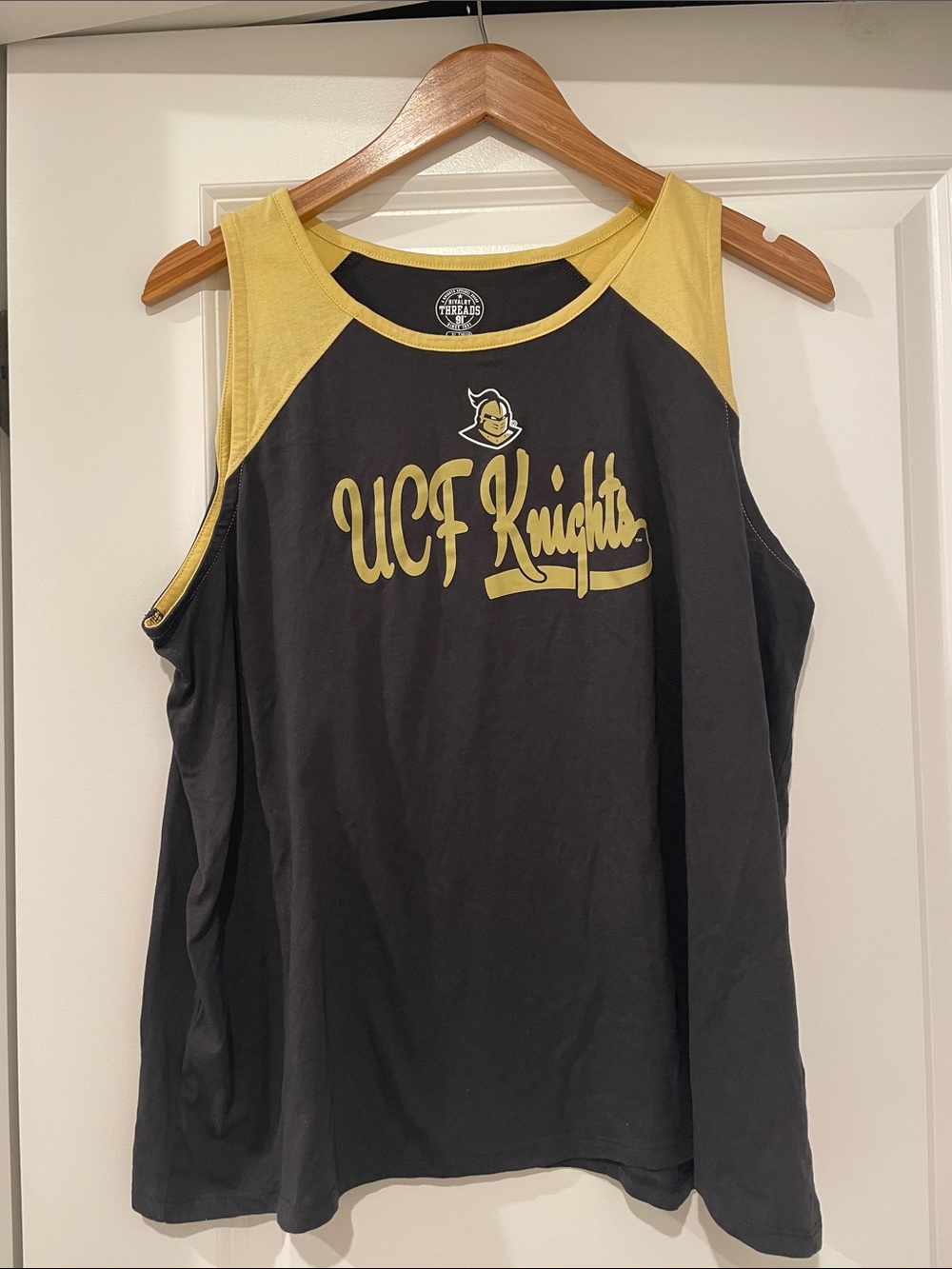UCF Knights Women’s Black and Gold Tank Top xl